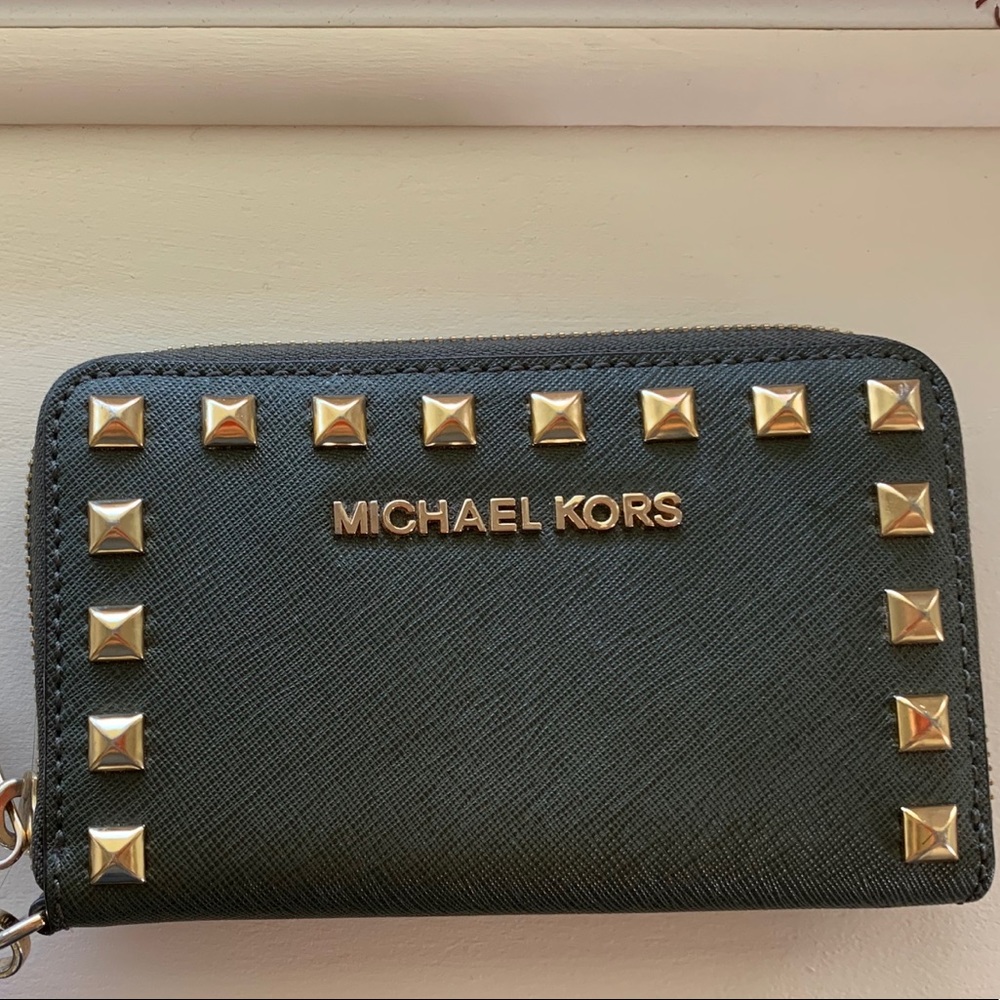 Michael Kors Wristlet